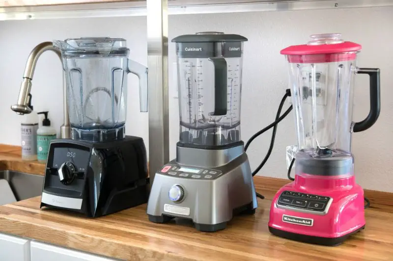 Top 10 Best Blender Under 300: (Tried And Tested!)